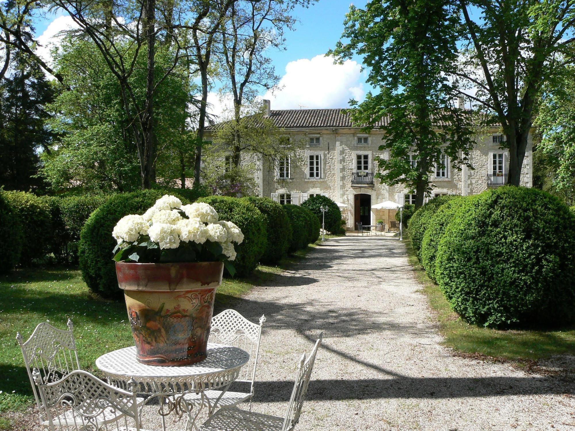 Chateau De L'Hoste Saint-Beauzeil Exterior photo